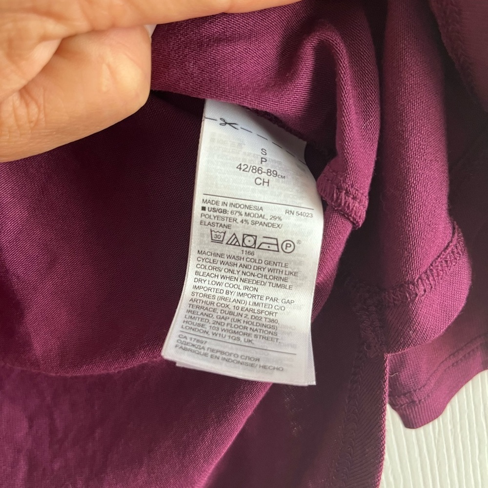 NWT BLOUSE - Picture 4 of 5
